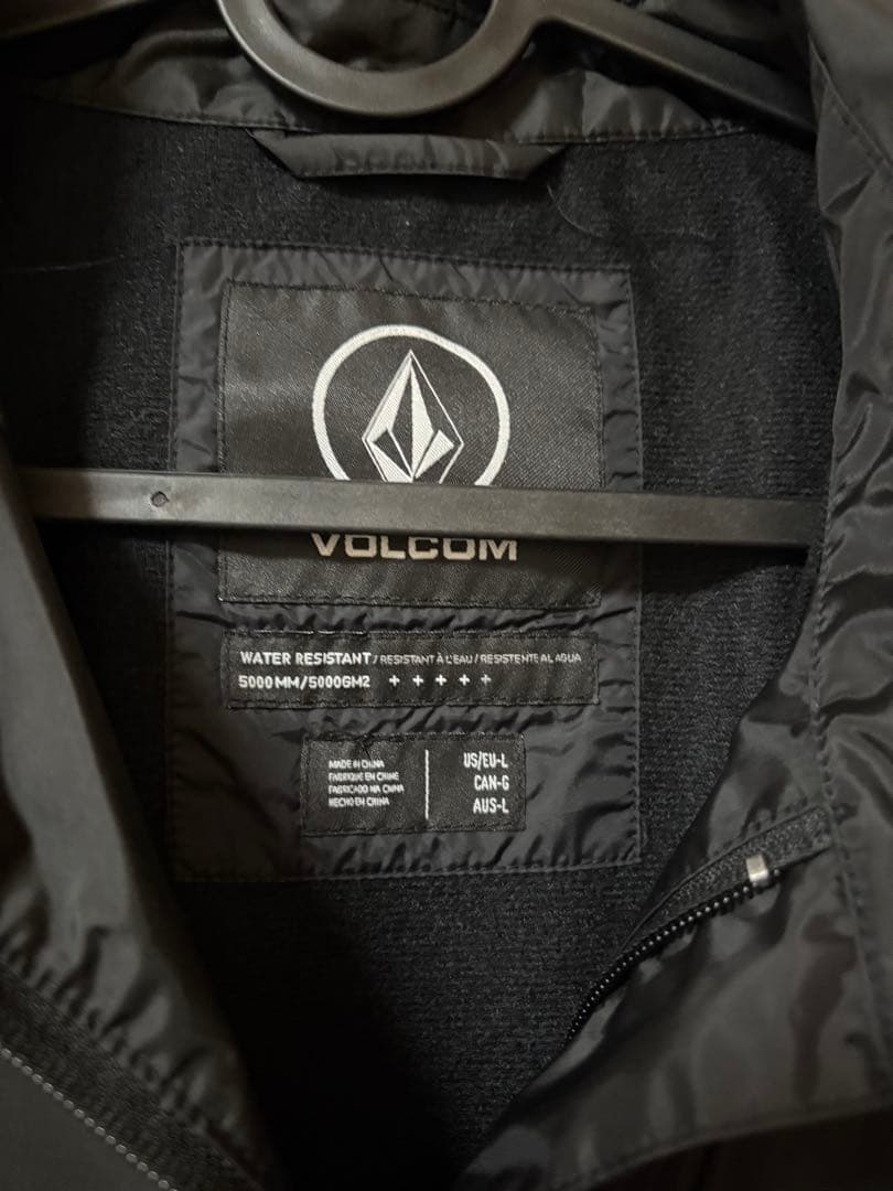 VOLCOMスノーボードウエア上下セット
