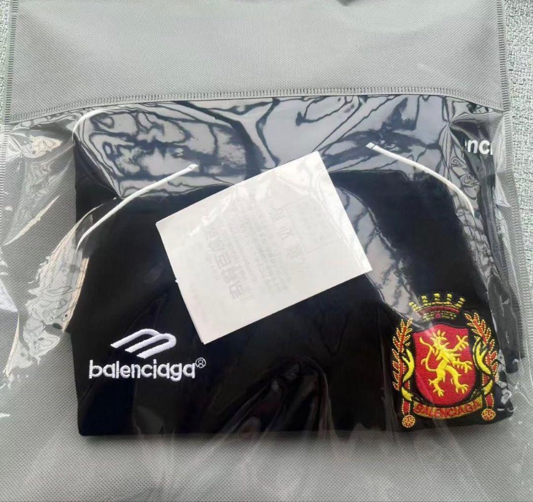 BALENCIAGAサッカー　Tシャツ L
