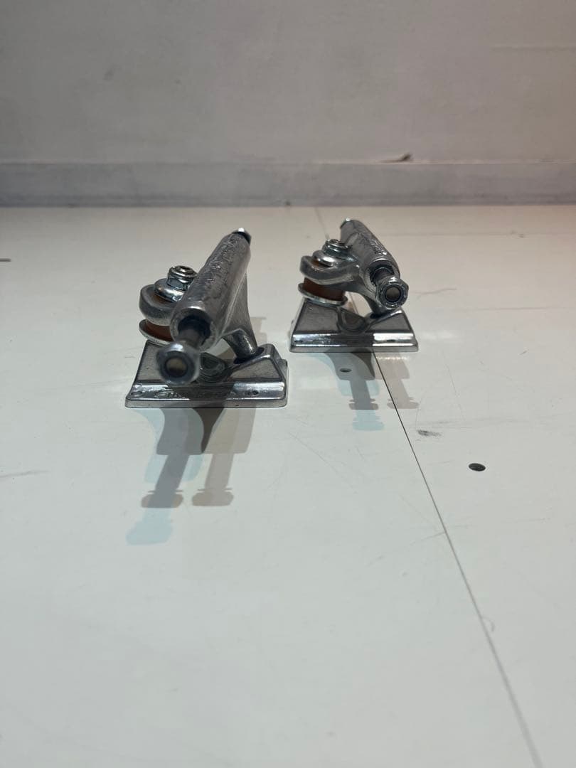 independentトラック149Titanium(軽量)