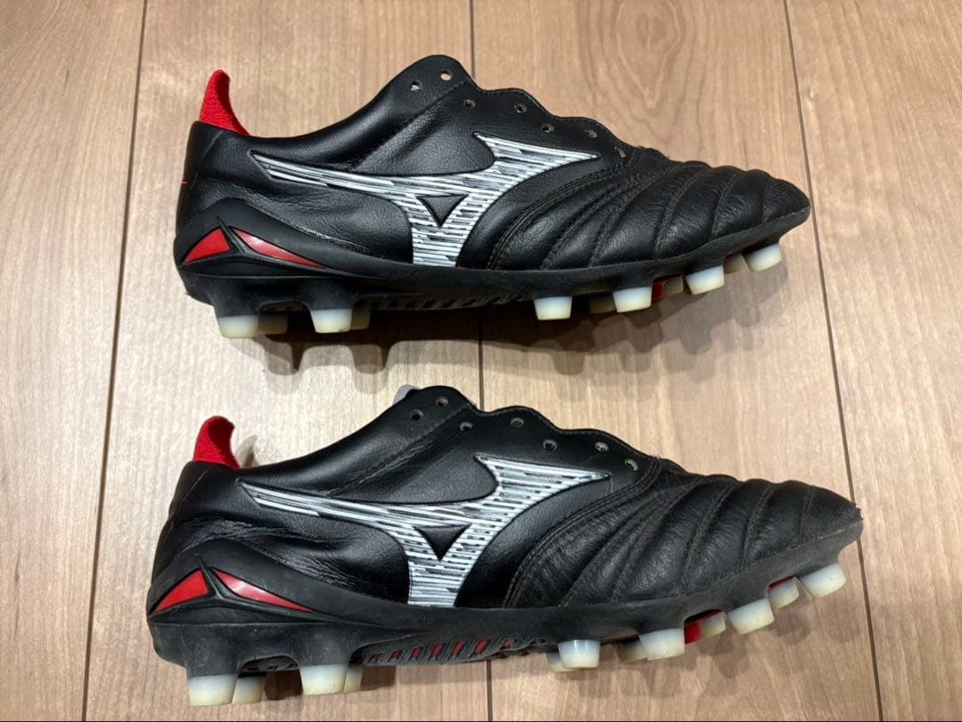 Mizuno モレリアネオ4 サッカーシューズ ブラック/レッド