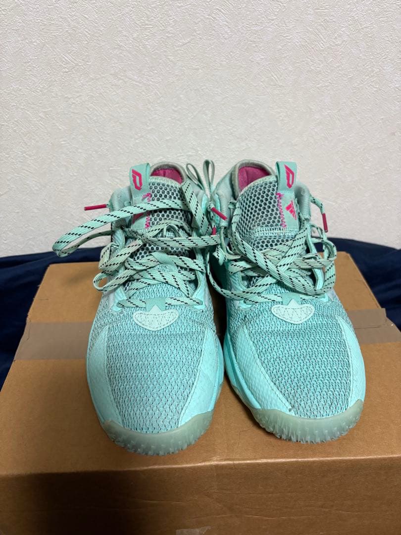 adidas D.O.L.L.A. バスケットシューズ ミントグリーンDAME8