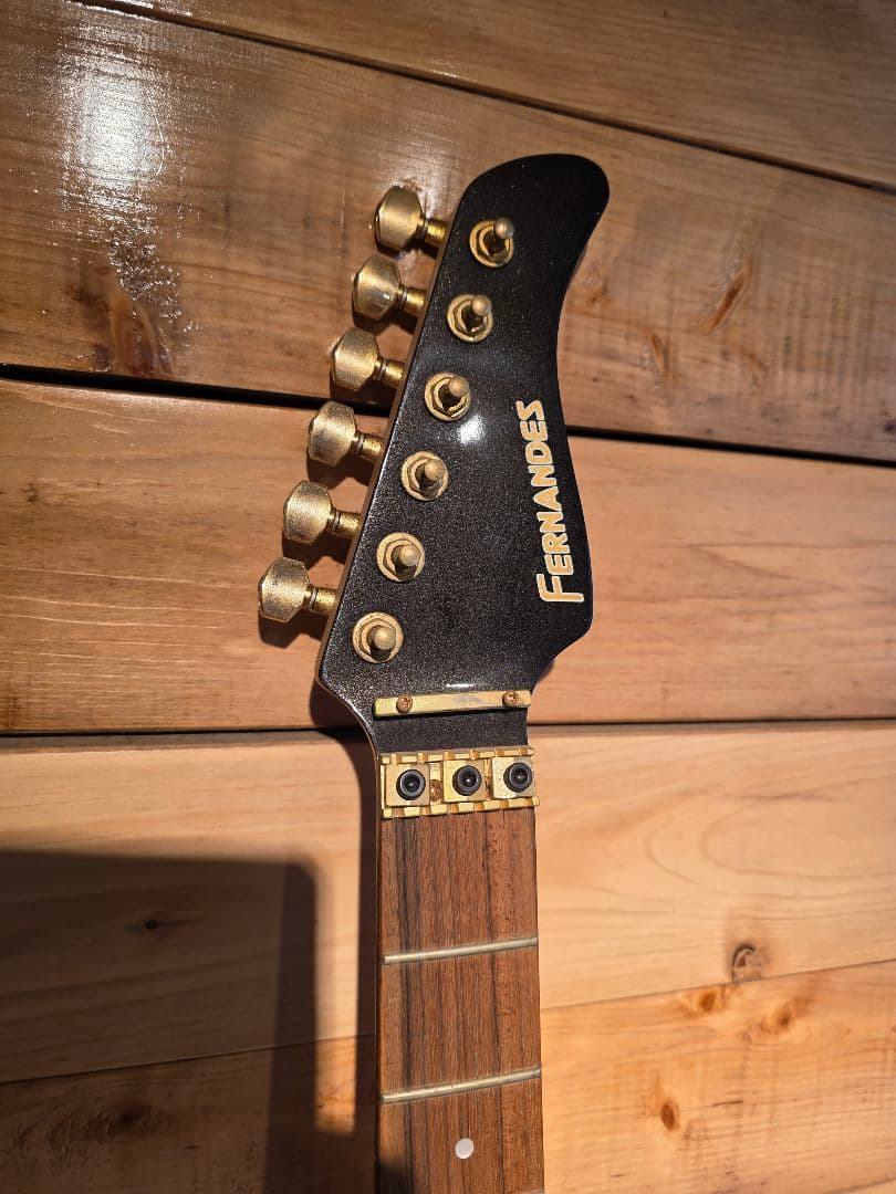 FERNANDES FR-85S フルモードサスティナー搭載