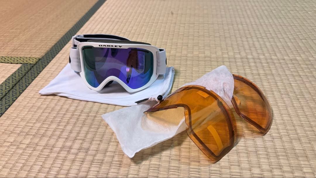 OAKLEY スキー・スノーボード用ゴーグル