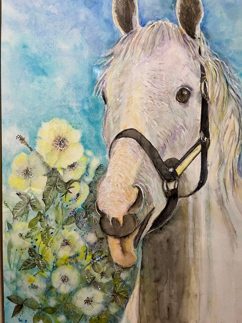 白馬と花の水彩画