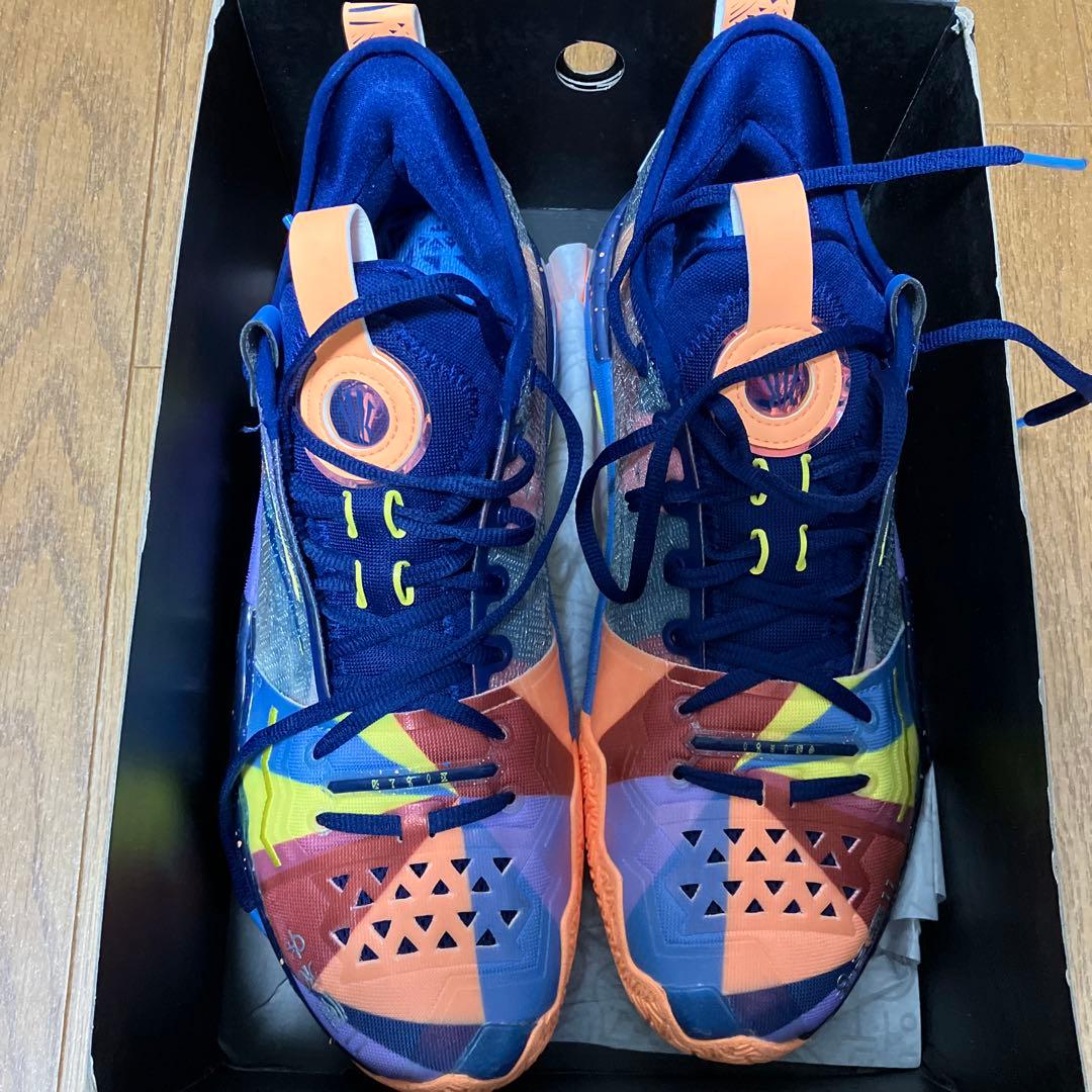 ANTA shock wave 5 pro US12 外箱に凹みあり