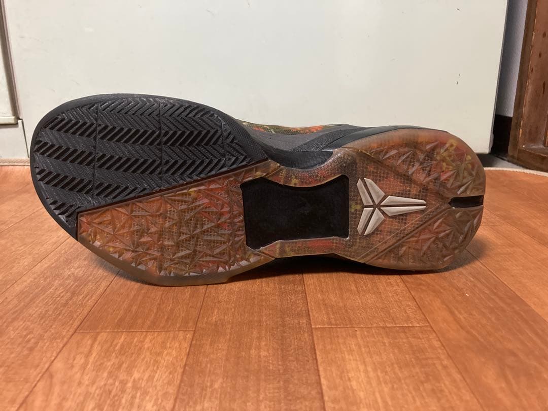 NIKE KOBE 7 BHMカラー　27cm　中古