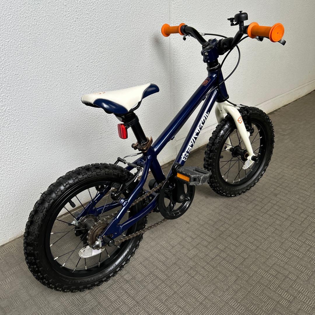 ヨツバサイクル　14インチ　スタンド付き
