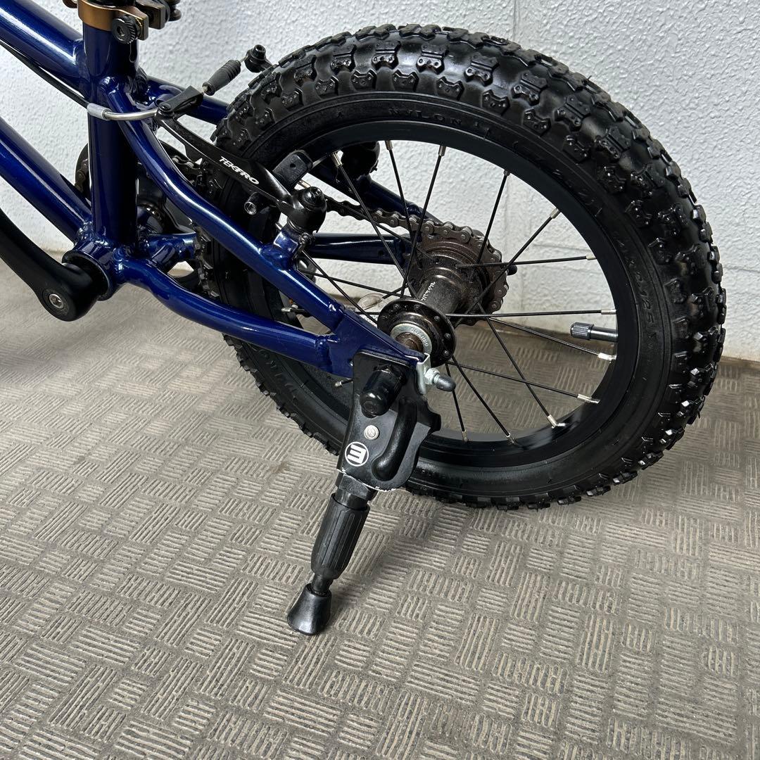 ヨツバサイクル　14インチ　スタンド付き