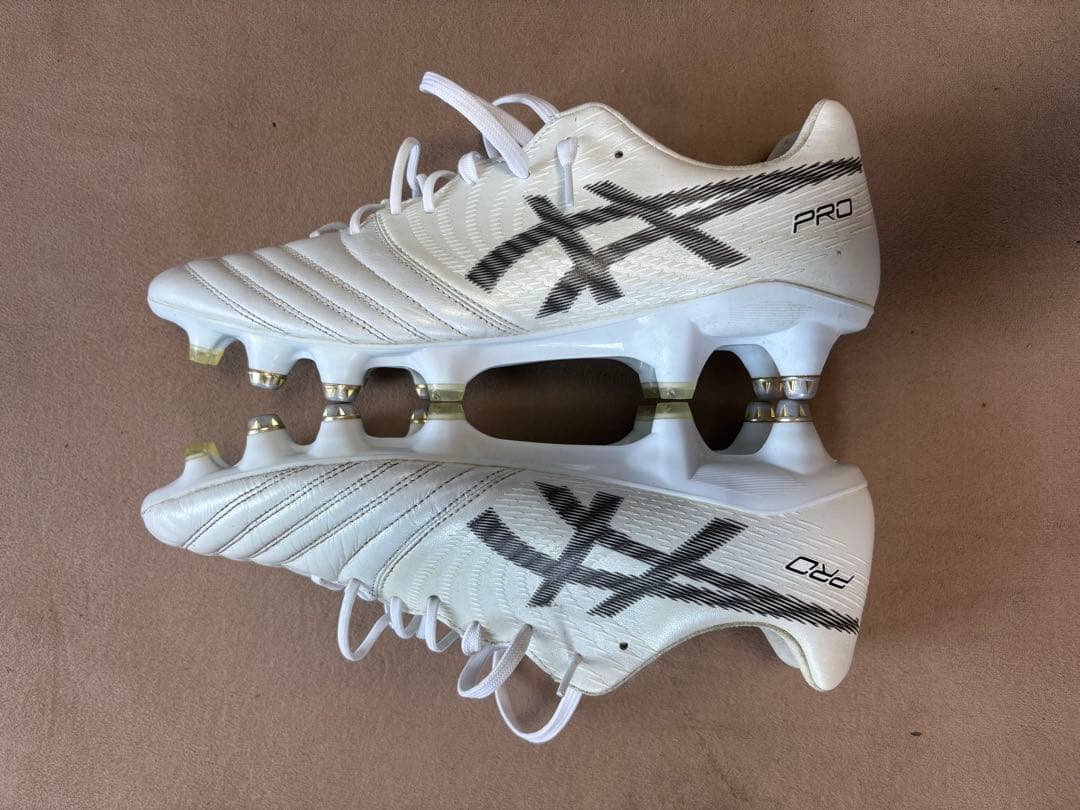 ASICS Light X Fly PRO サッカースパイク28cm