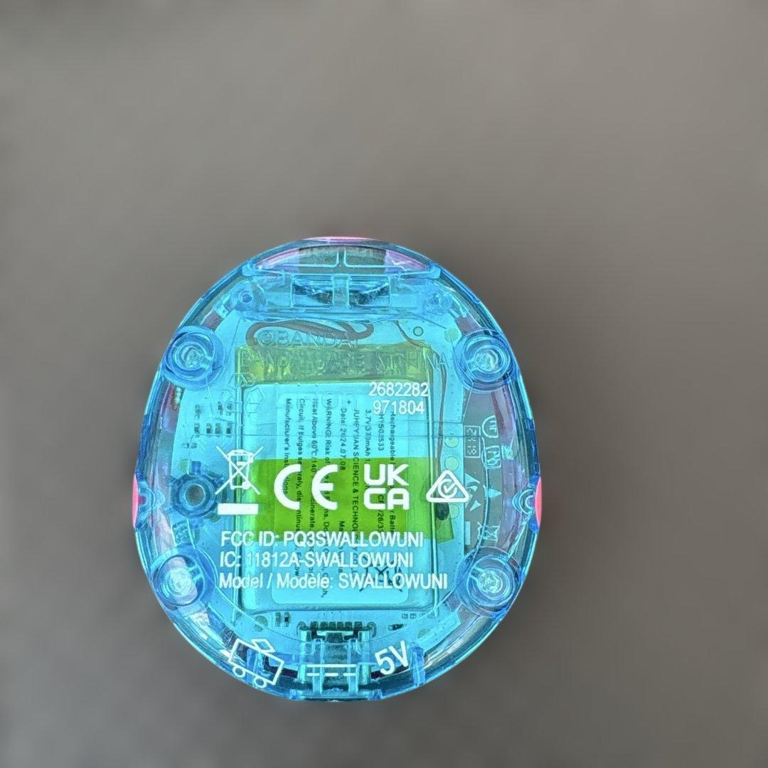 三連休限定セール中！【たまごっちユニ】バンド.充電ケーブル付き