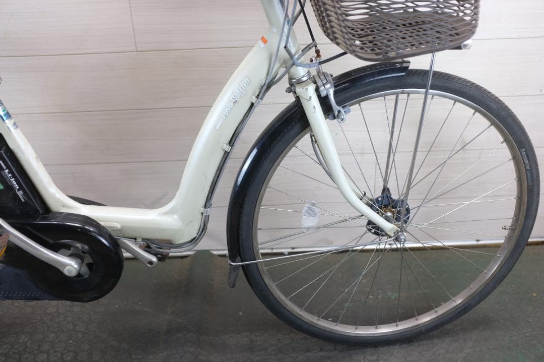 電動自転車 ヤマハ　PAS　26インチ　3段　8.1Ah
