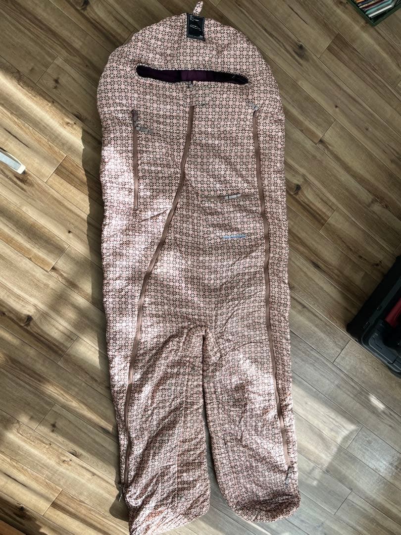 ★おしゃれな寝袋★希少アイテム かわいい花柄 レディース movsleepin
