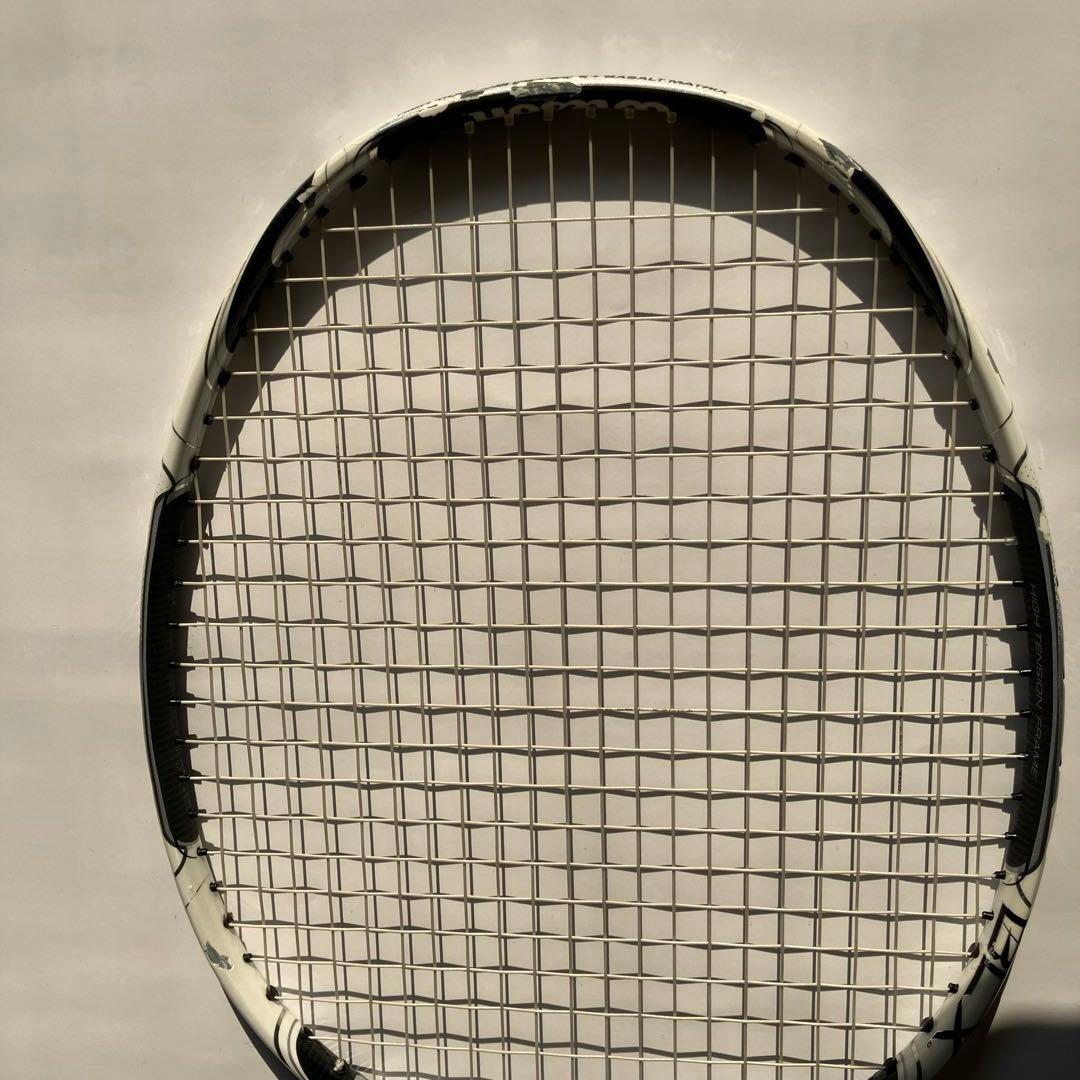 Wilsonバドミントンラケット ZONEホワイト ブラック