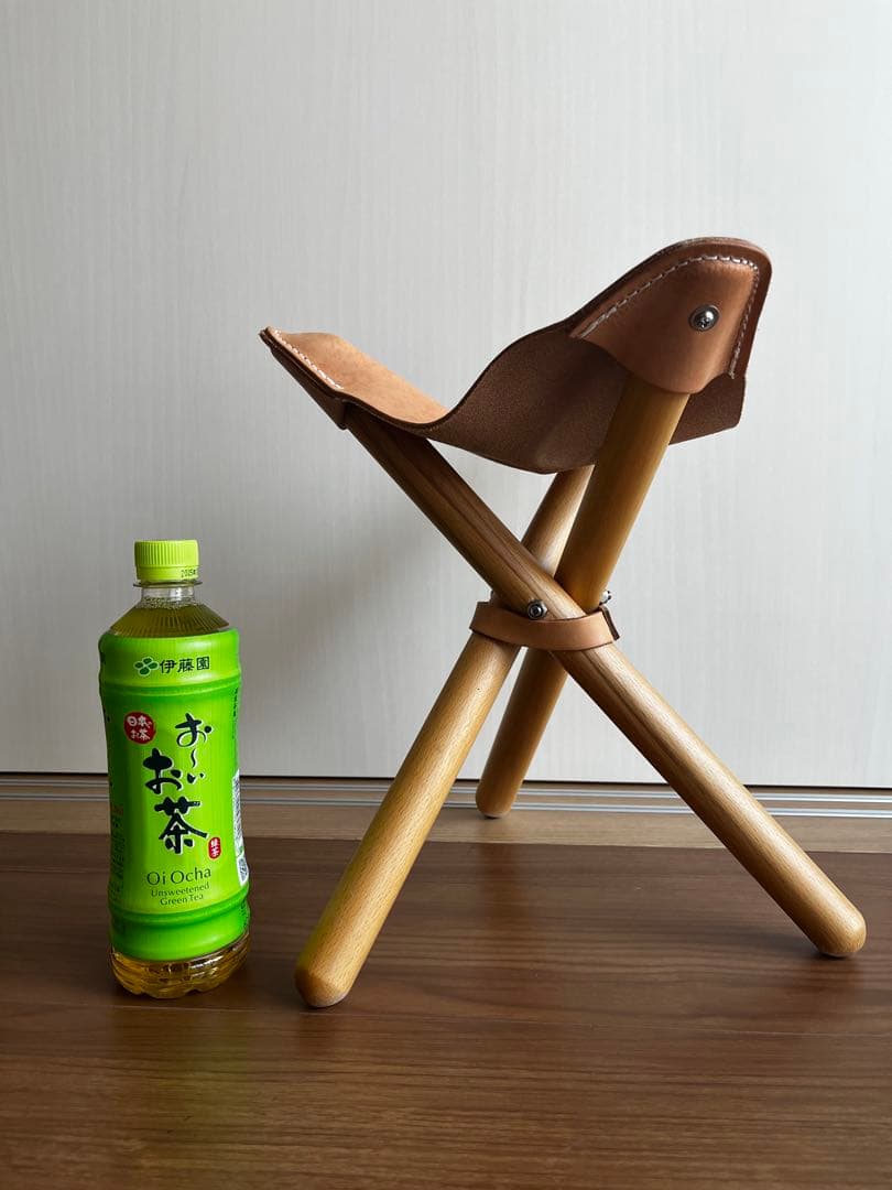 ヌメ革の折り畳み椅子 ROMO ロモ　sansa chair サンサチェアー