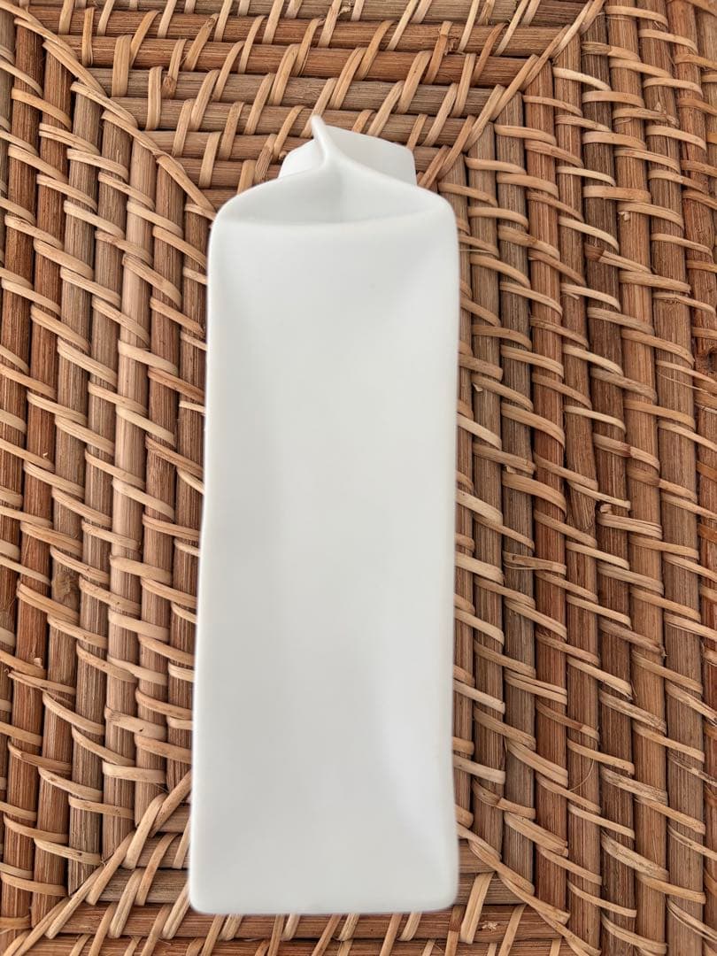新品未使用:Rosenthal do not litter 牛乳パック型　花瓶