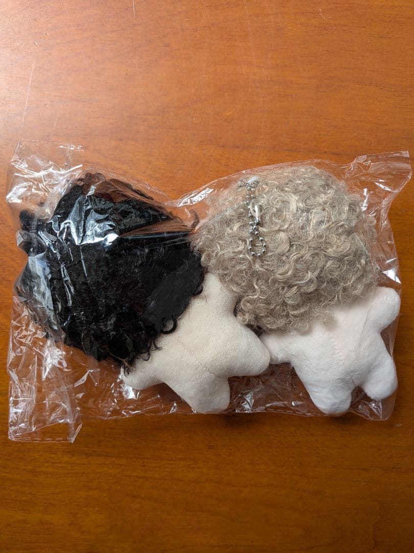 BTS ぬいぐるみ テテ １０cm ふわふわ パーマ 茶黒