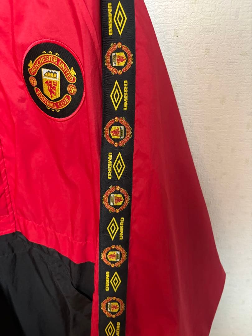 UMBRO マンチェスター・ユナイテッド ウィンドブレーカー