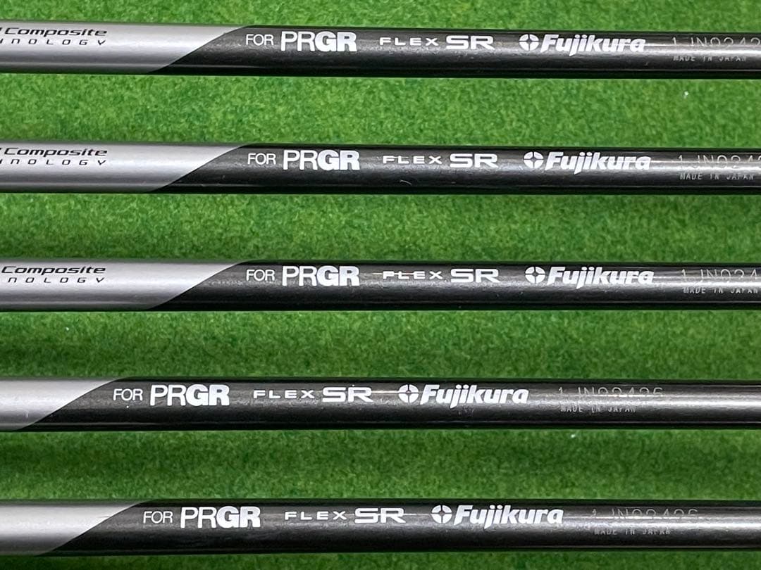 PRGR 05アイアンセット 6-9 P
