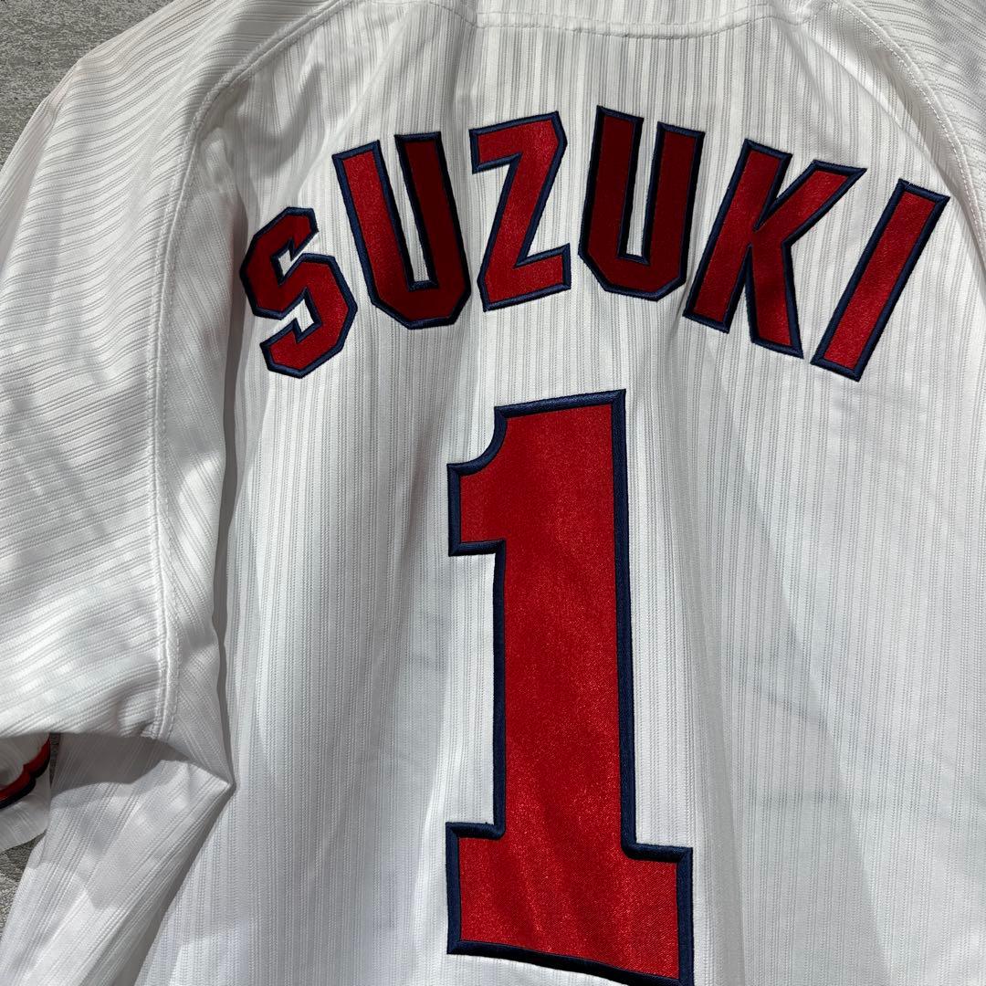 タ*ツ様 【美品】【MIZUNO】広島カープ　ハイクオリティユニフォーム　鈴木誠