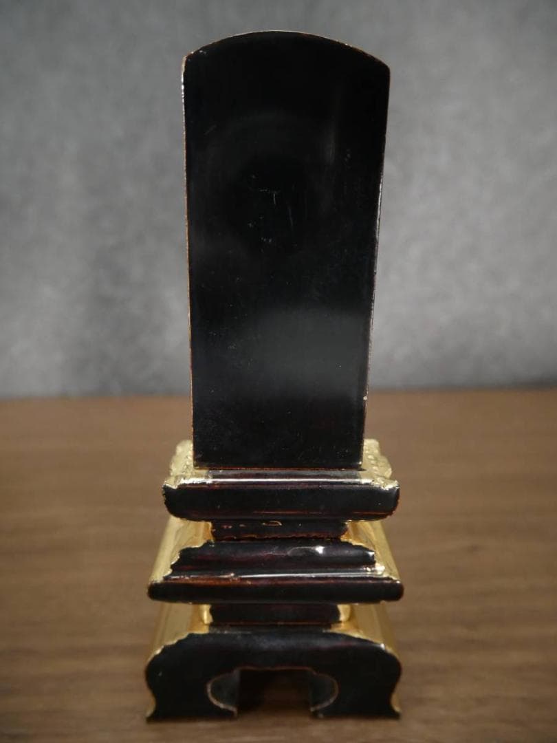 限定値下　【長期保管品】位牌　純金箔　仏壇　仏具　仏教美術　4299