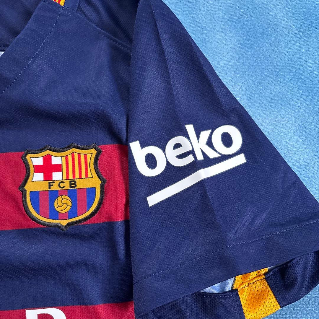 サッカー バルセロナ ユニフォーム