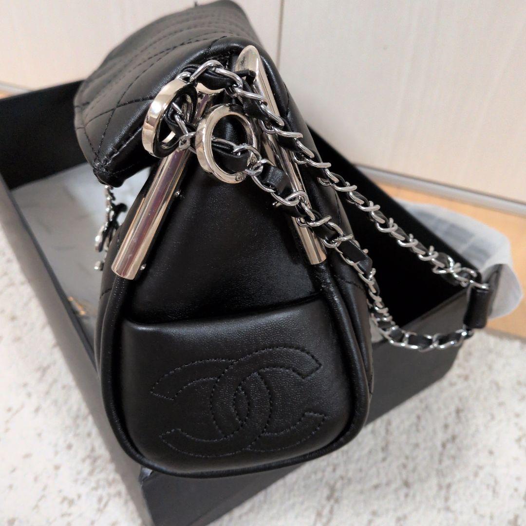シャネル Chanel VIP ギフト ショルダーバッグ レア 新品、未使用