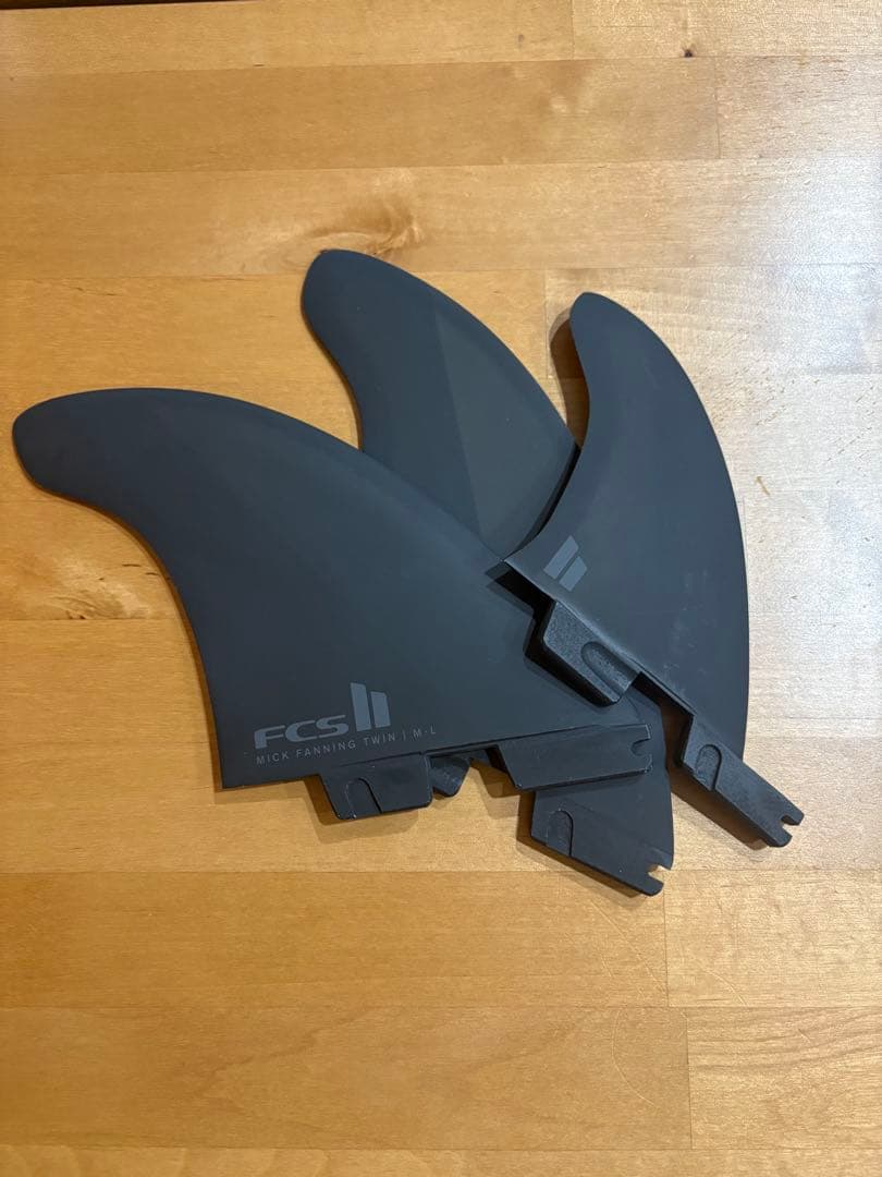【新品】FCS2 Mick Fanning ツインスタビライザーフィン 黒