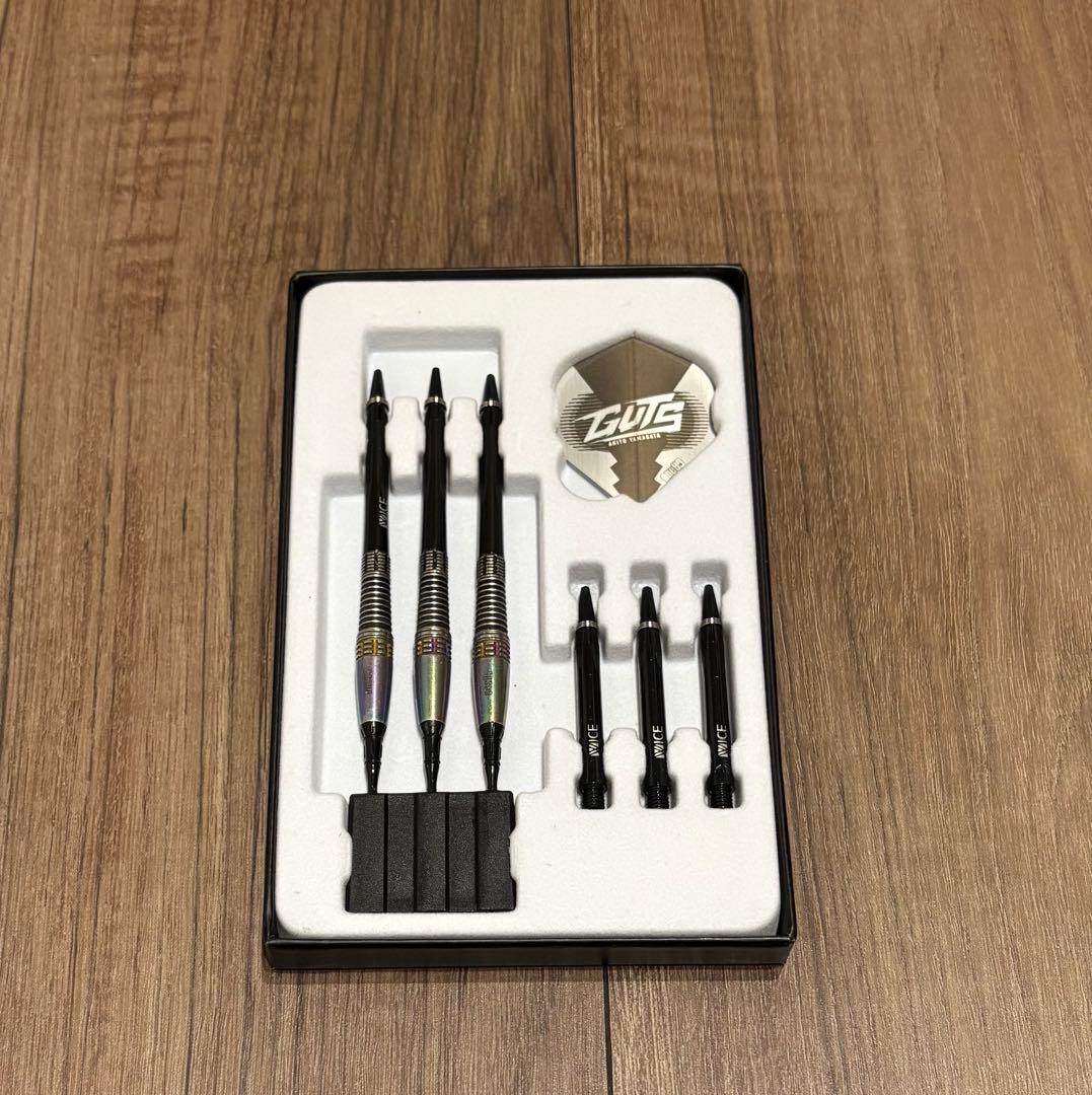 山形明人ダーツ GUTS One80　Limited edition バレル