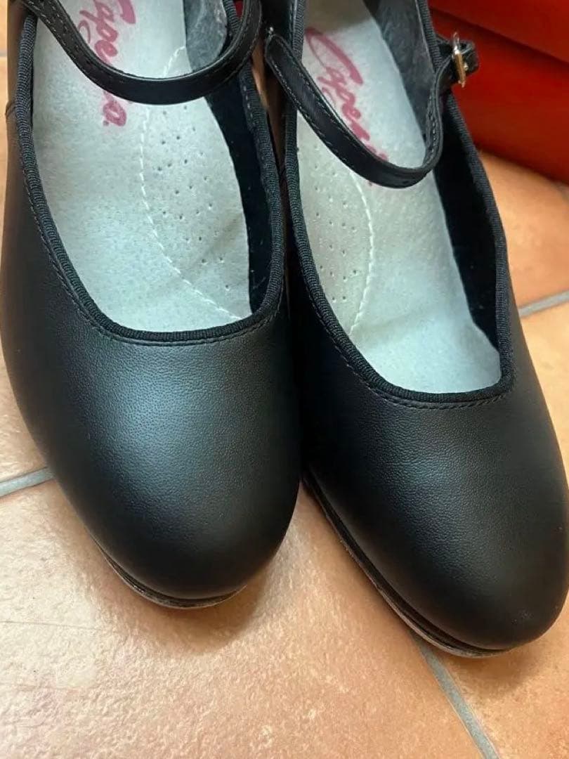 Capezio Tele Tone Tap ブラックタップシューズ