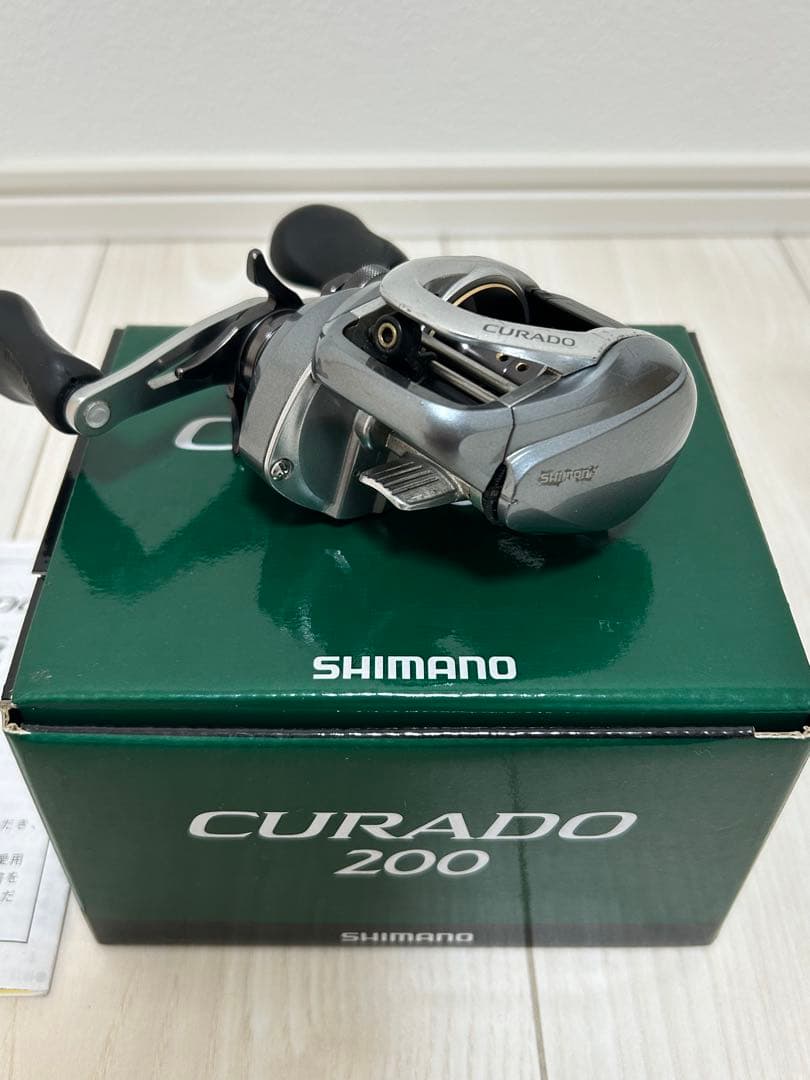 SHIMANO 15CURADO 200 右ハンドル　シマノ　クラド