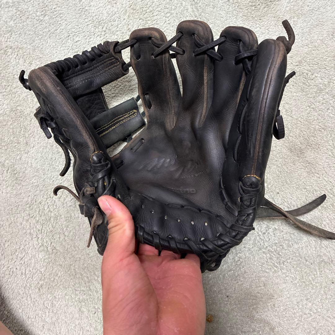 Mizuno 硬式グローブ 黒 右投げ用