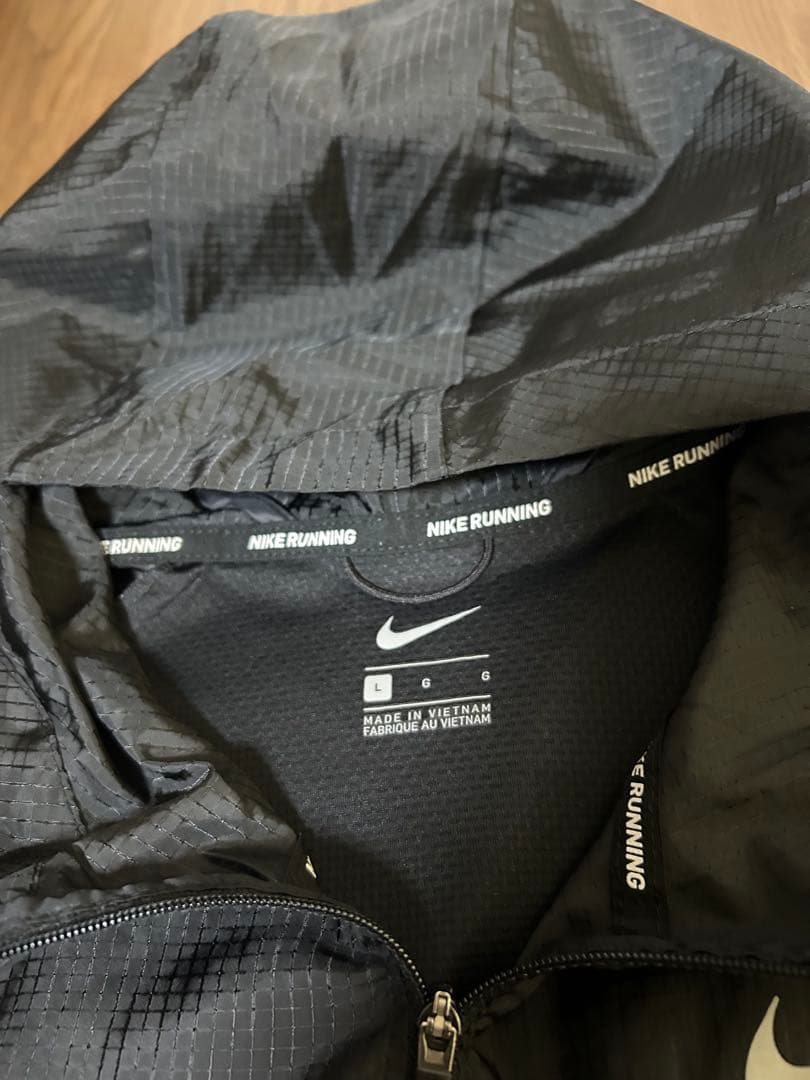 nike running jacket 大迫傑着用