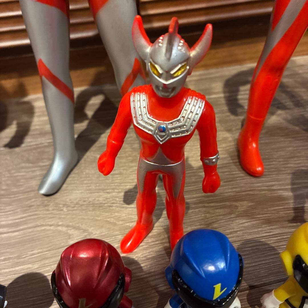 ウルトラマン　赤レンジャー　レオンチャンネル　戦隊ヒーロー　まとめ