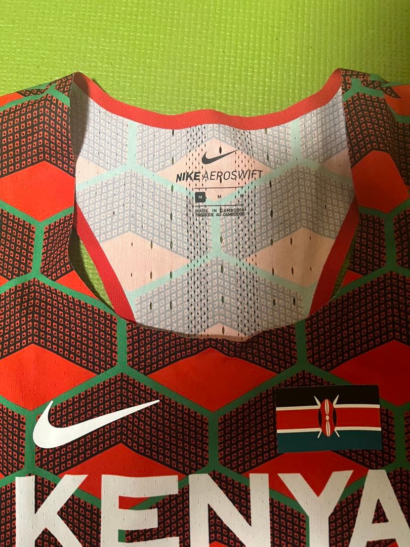 Nike ケニア 陸上用タンクトップ シングレット エアロスイフト　Mサイズ