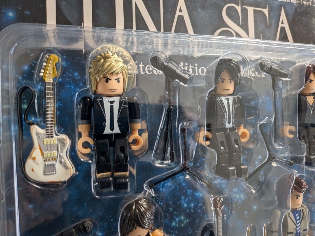 限定ステッカー＆元箱付き新品フィギュアbrokkerブロッカーLUNA SEA幻