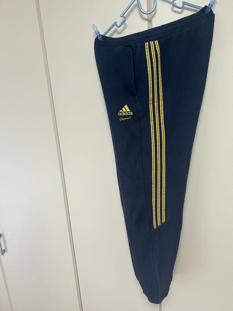 Adiddas Professional ジャージセットアップ O/XL。