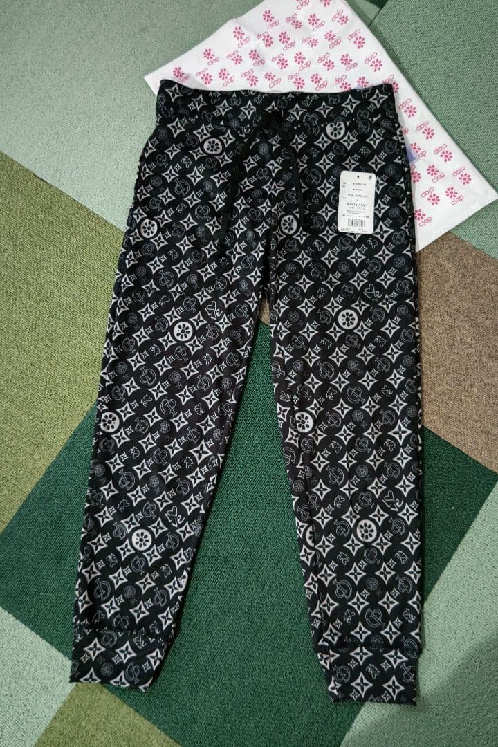 clapクラップ　定価11660円人気MONOGRAM クロップドパンツダンス