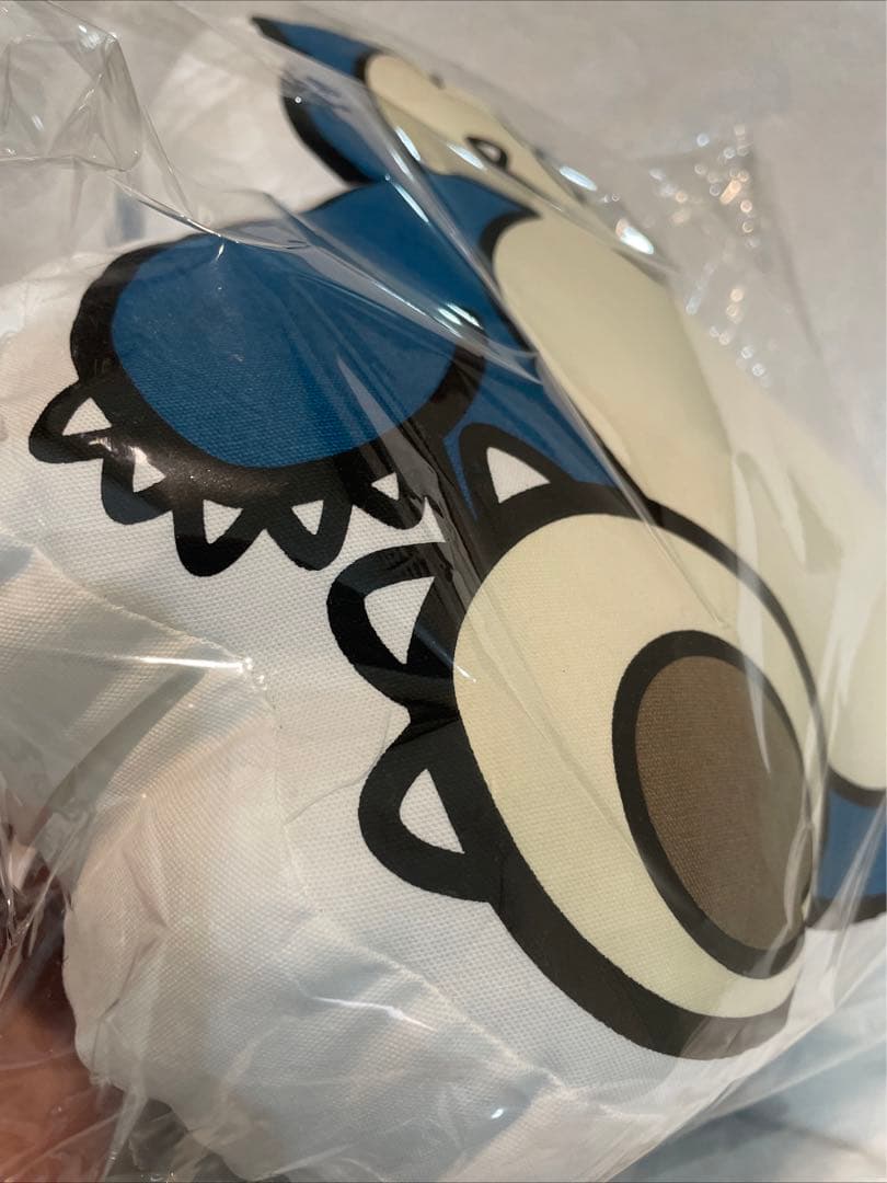Chris meets kabigon カビゴン　クッション　伊勢丹限定