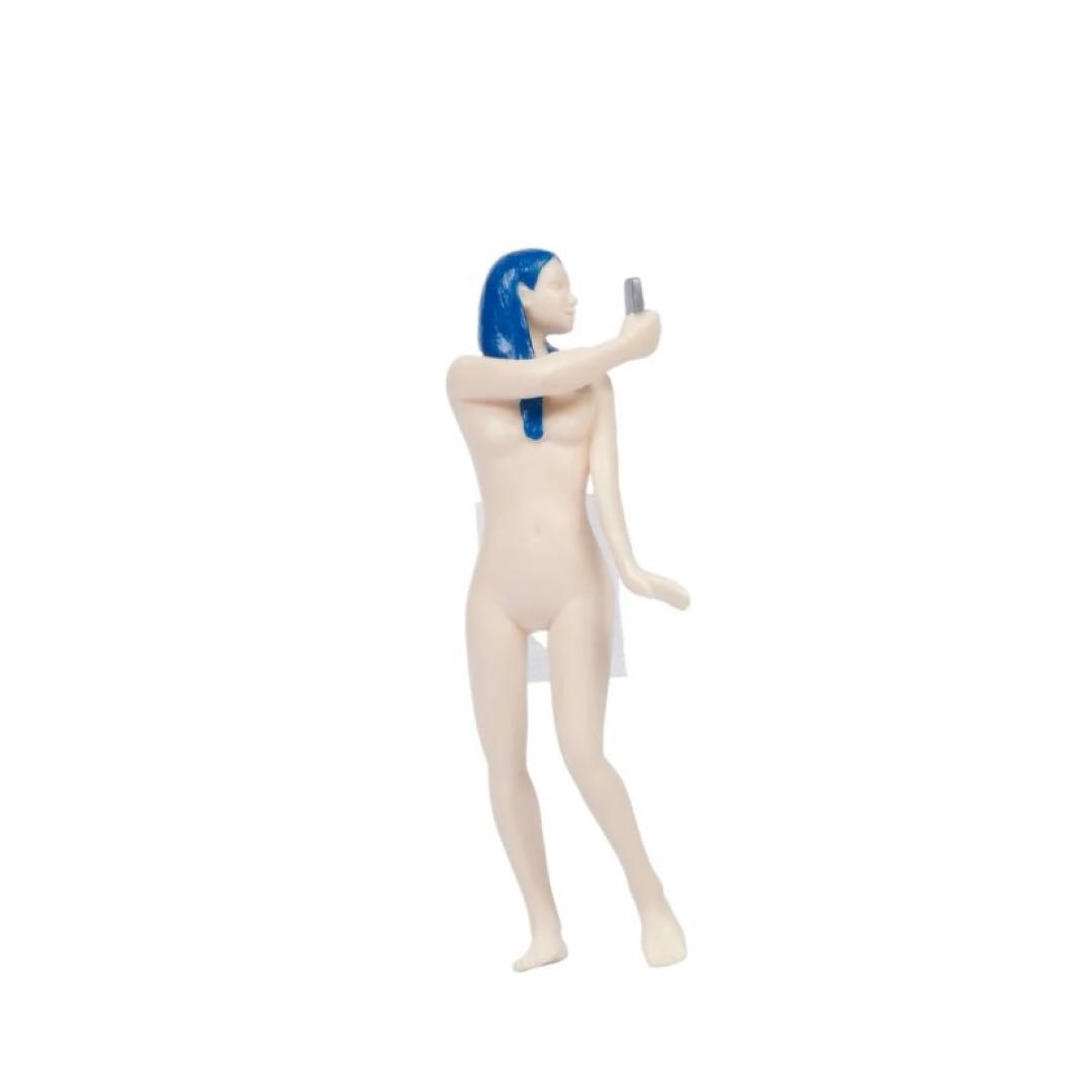 John Yuyi Naked Selfie On Airplane フィギュア
