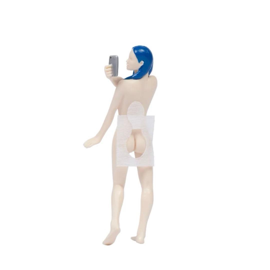 John Yuyi Naked Selfie On Airplane フィギュア
