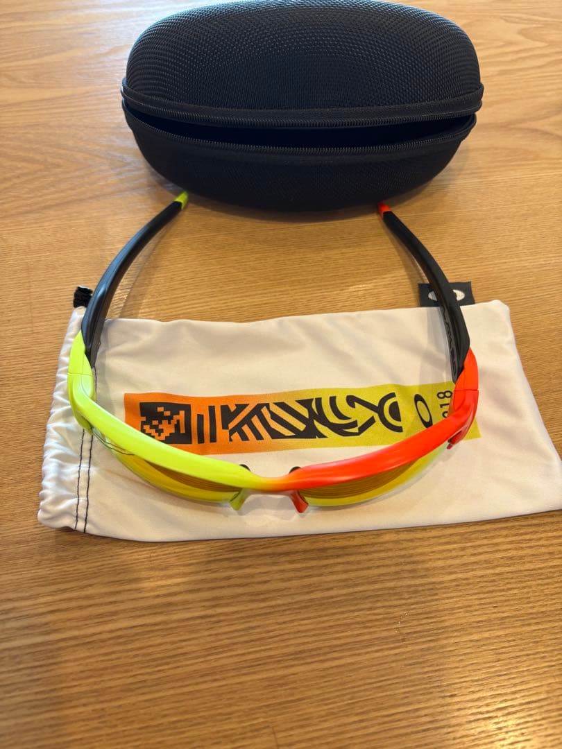 Oakley スポーツサングラス ミラー加工