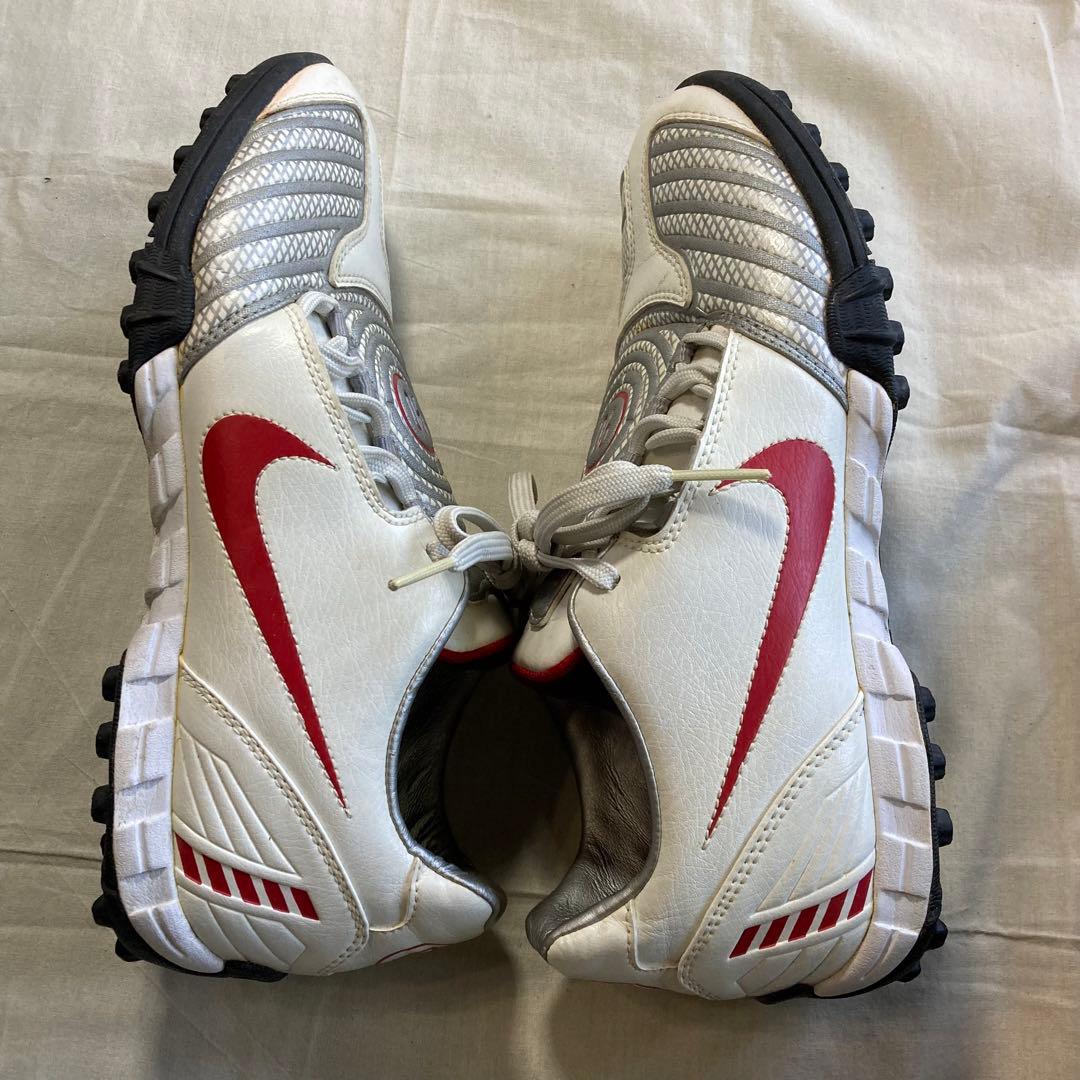 ナイキ　NIKE total90 トレーニングシューズ　テック系　ナード