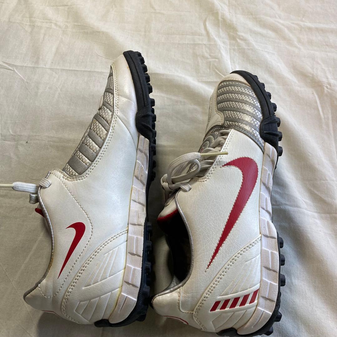 ナイキ　NIKE total90 トレーニングシューズ　テック系　ナード