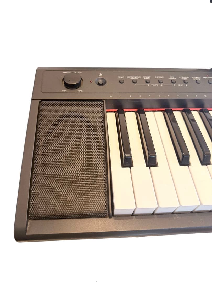 YAMAHA 電子ピアノ　NP-11 足台　楽譜置き　piaggero 61鍵盤