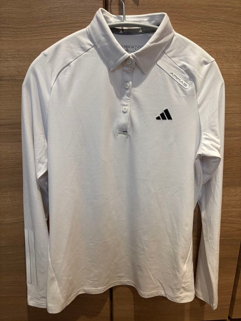 adidasゴルフウェア ホワイト フリルスカートとロングシャツ 値下げ中