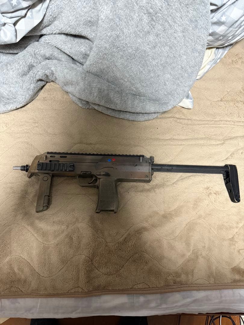 東京マルイ 電動ガン MP7A1セット 塗装有