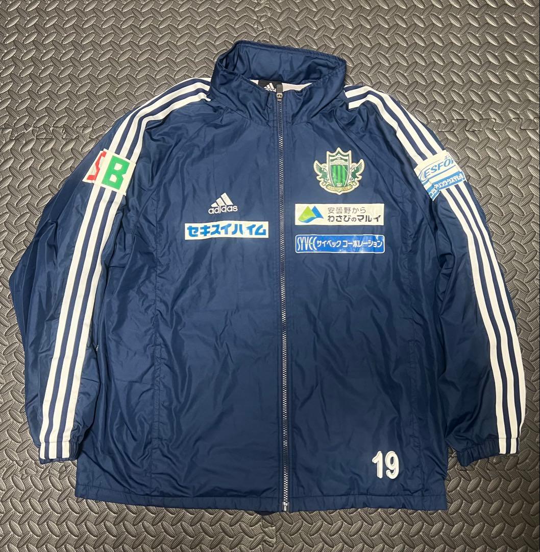 松本山雅　adidas 選手支給　ウィンドブレーカー Oサイズ　背番号19