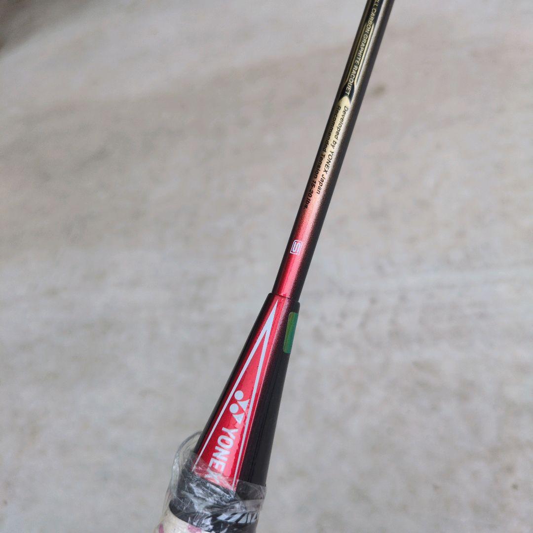 【状態良好】YONEX バドミントンラケット Carbonex GR 50