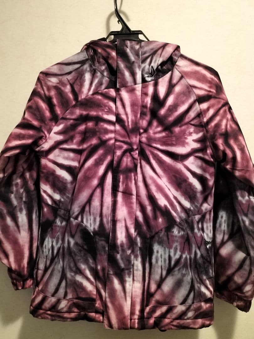 VOLCOM　ジュニア　上下セット　クリーニング済み