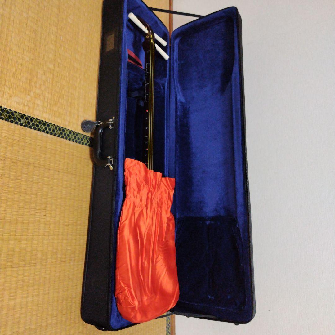 【美品】三味線 本体 伝統的和柄装飾付き